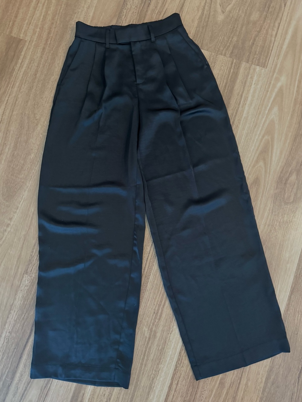 New Day Wide Leg Satin Pants Size 2 Black New Without Tags